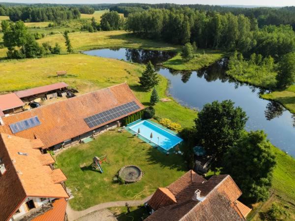 Agroturystyka "Dworek U Pelcow" Ryn  Extérieur photo